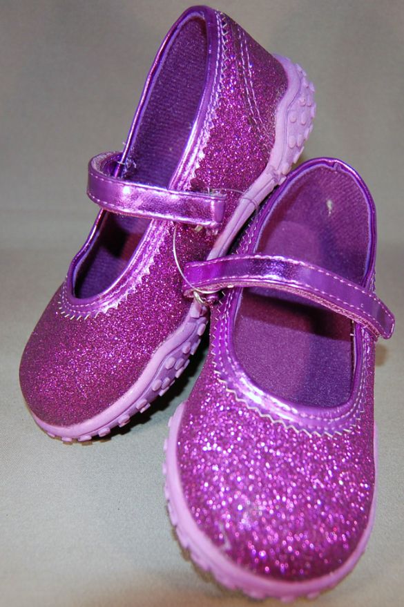 purple childrens shoes